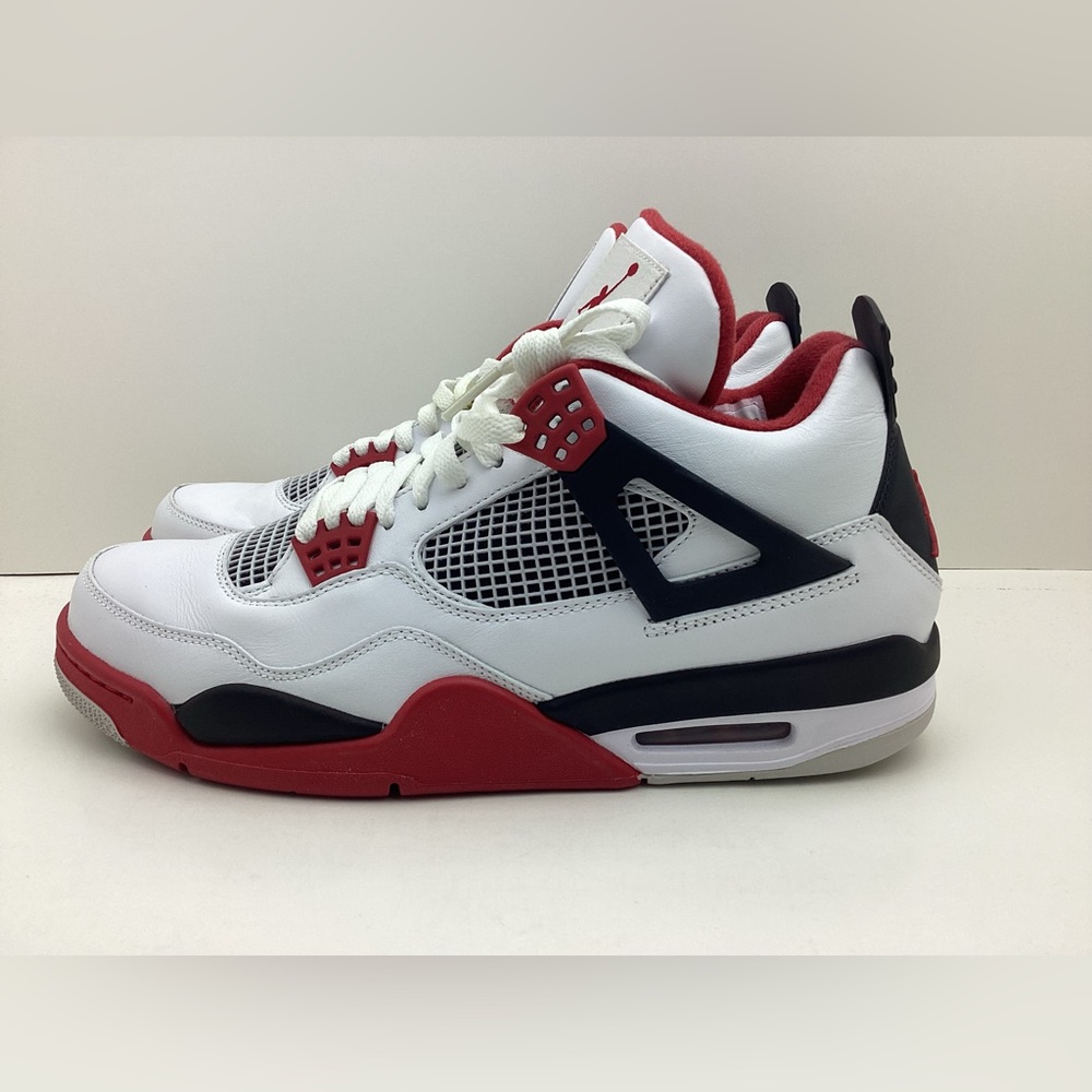 Jordan 4 Retro Fire Red 2012 NWT